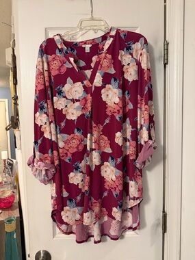 Cato Burgundy Floral Split-Neck Tunic